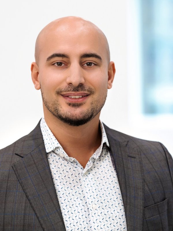 Dr Emre Çörek